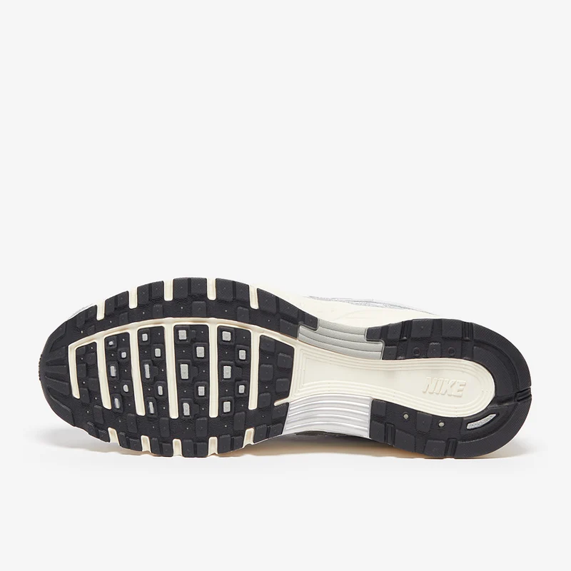 Nike Schuh P