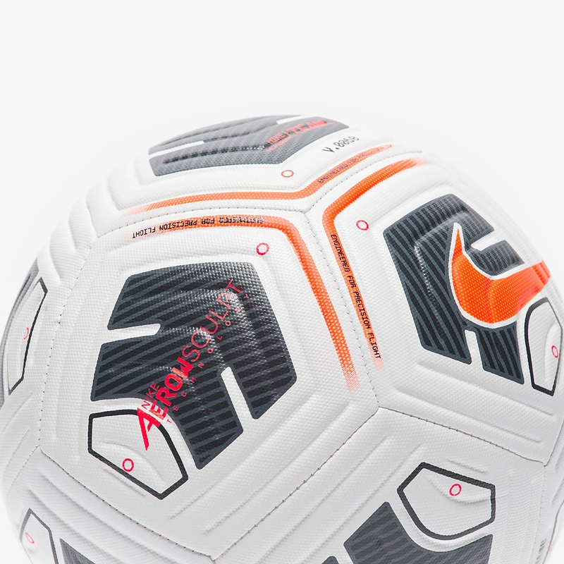 Nike Academy Fußball