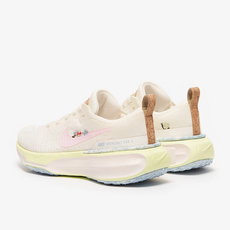 Nike Straßenlaufschuh (Damen) Invincible 3