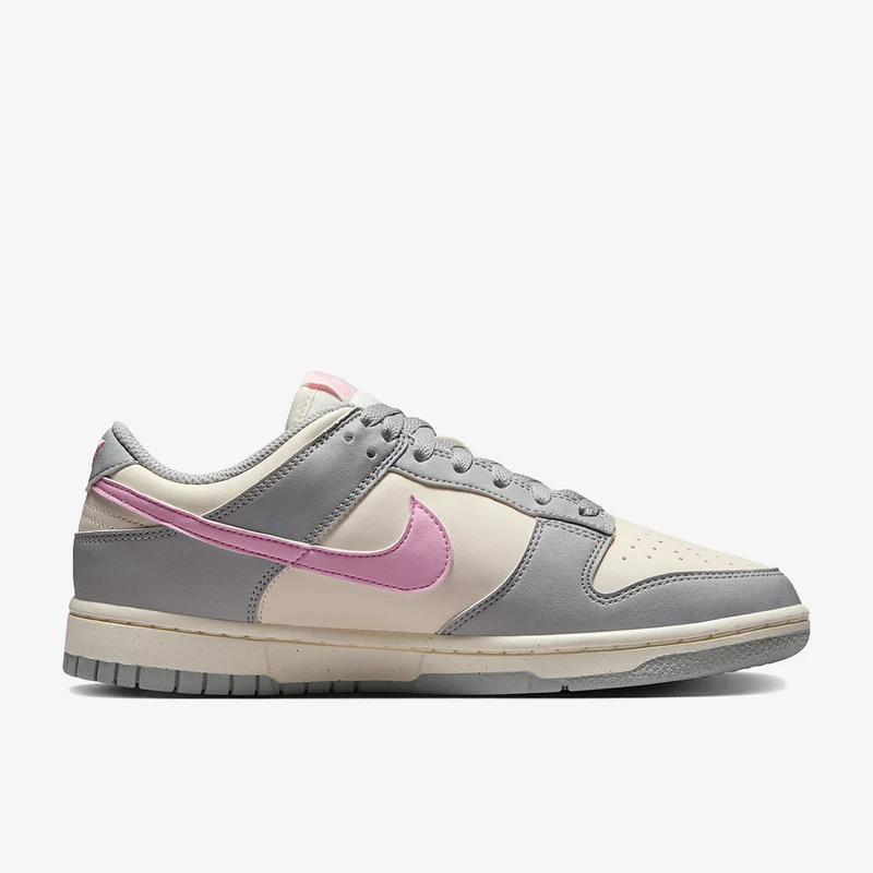 Nike Schuh (Damen) Dunk Low Next Nature