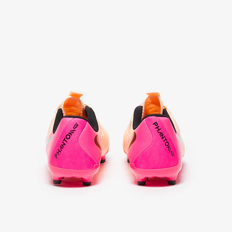 Nike MG Low
