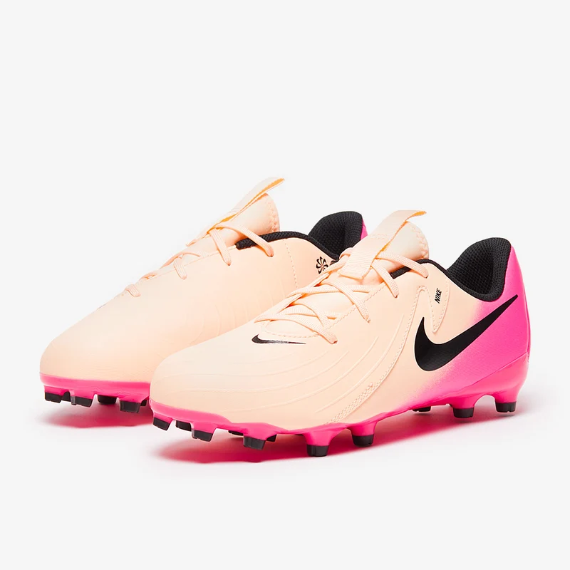 Nike MG Low