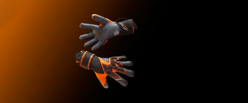Reusch Attrakt Fusion Carbon 3D