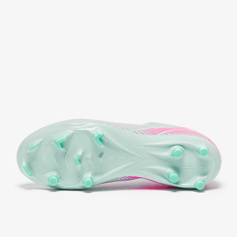 Nike MG Low