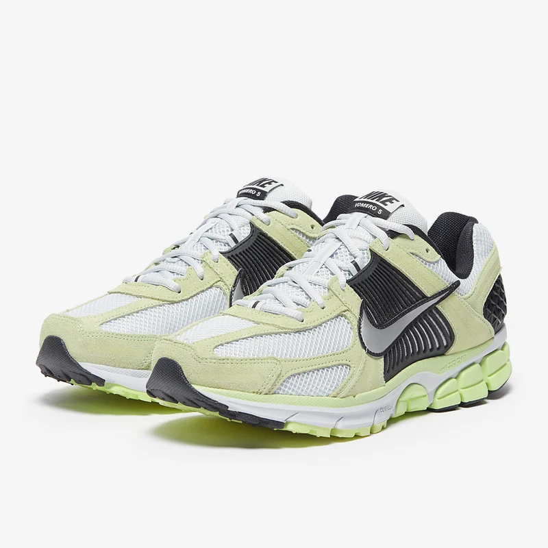 Nike Herrenschuh Zoom Vomero 5
