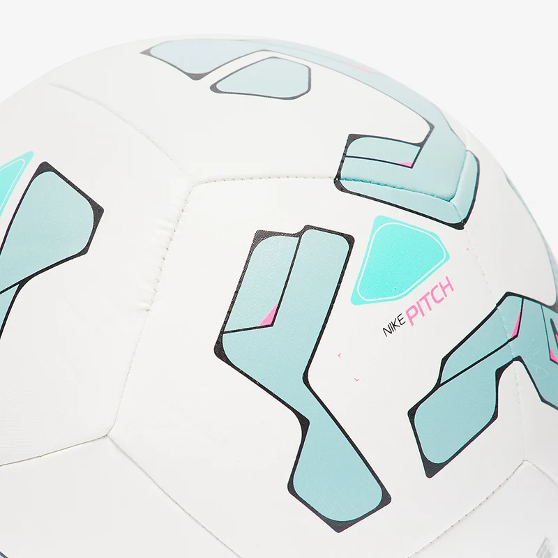 Nike Pitch Football