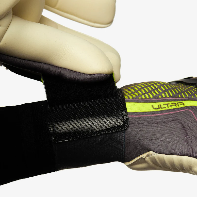 Puma Ultra Ultimate Hybrid