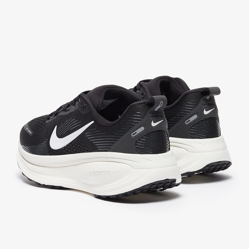 Nike Damen Vomero 18