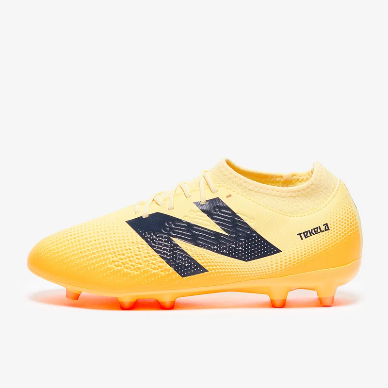 New Balance Tekela Magique V4+ FG