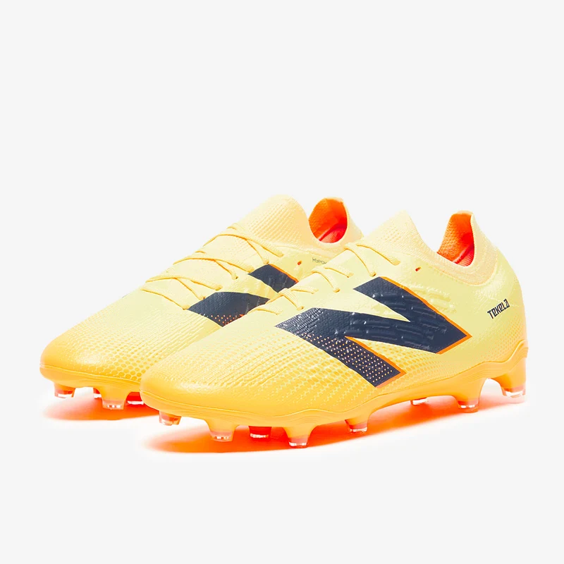 New Balance Tekela Magia V4+ FG Low