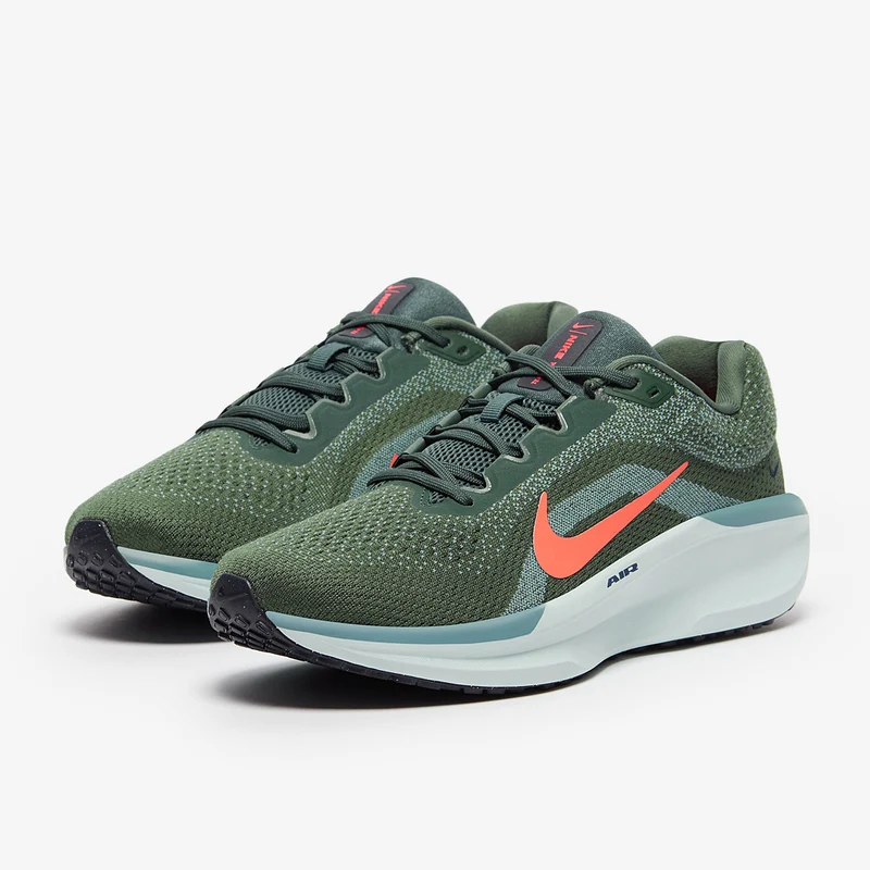 Nike Straßenlaufschuh (Herren) Winflo 11