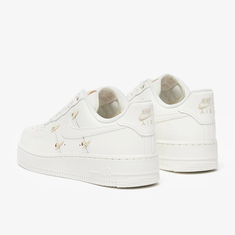 Nike Damenschuh Air Force 1 '07 LX