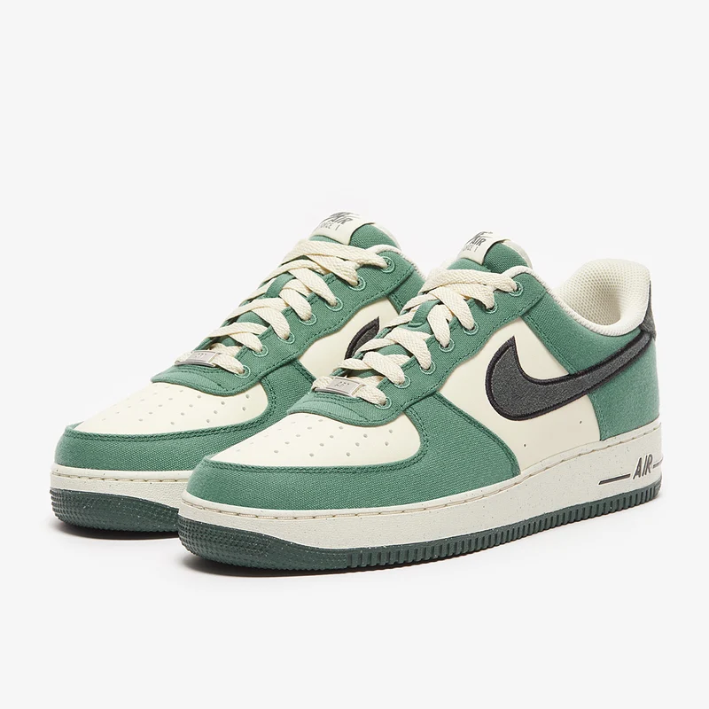 Nike Sportswear Air Force 1 '07 LV8