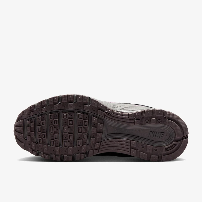 Nike Schuh (ältere Kinder) P