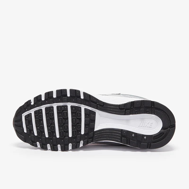 Nike Schuh (ältere Kinder) P