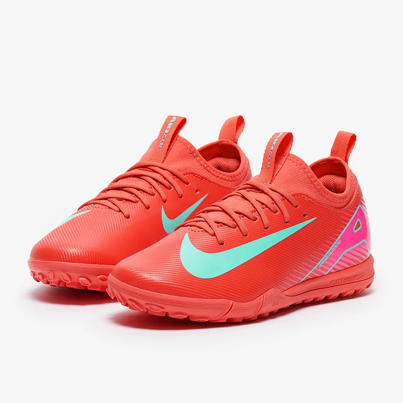 Nike TF Low-Top