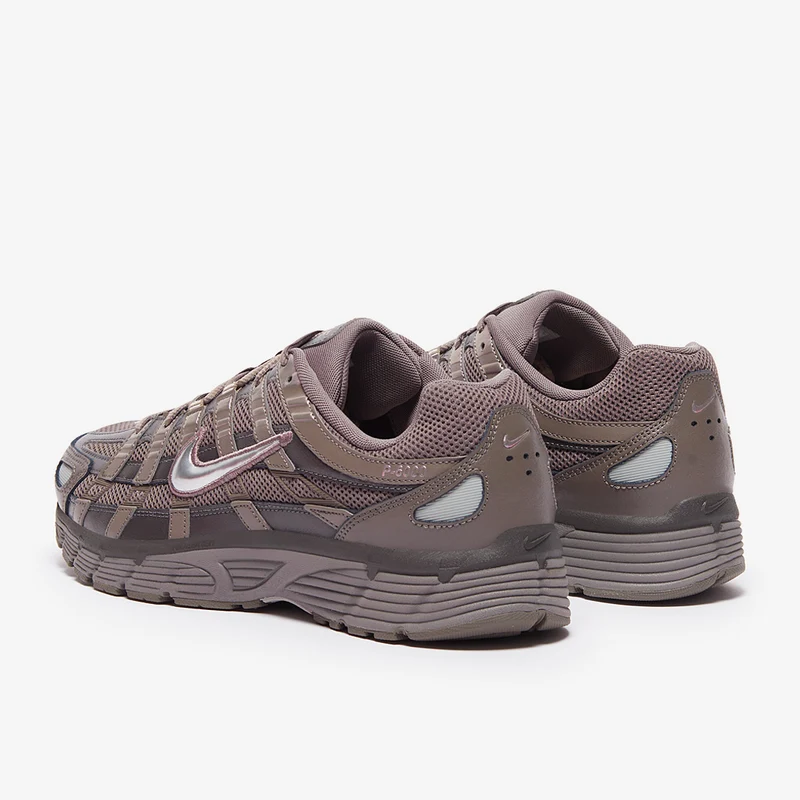 Nike Schuh P