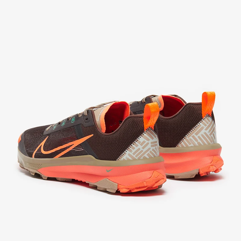 Nike Kiger 9