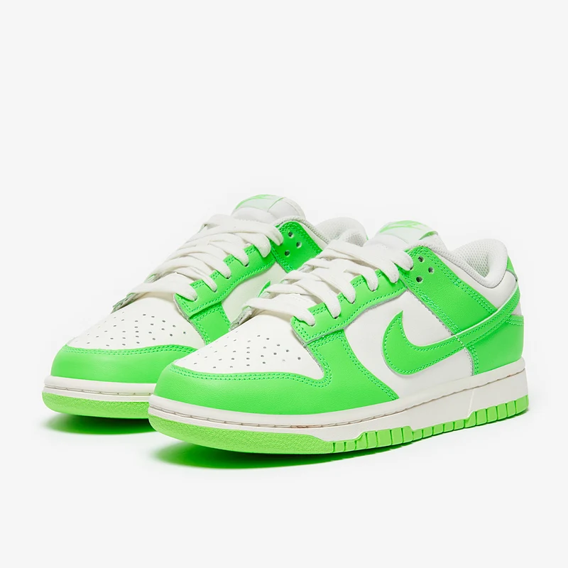 Nike Schuh (Damen) Dunk Low