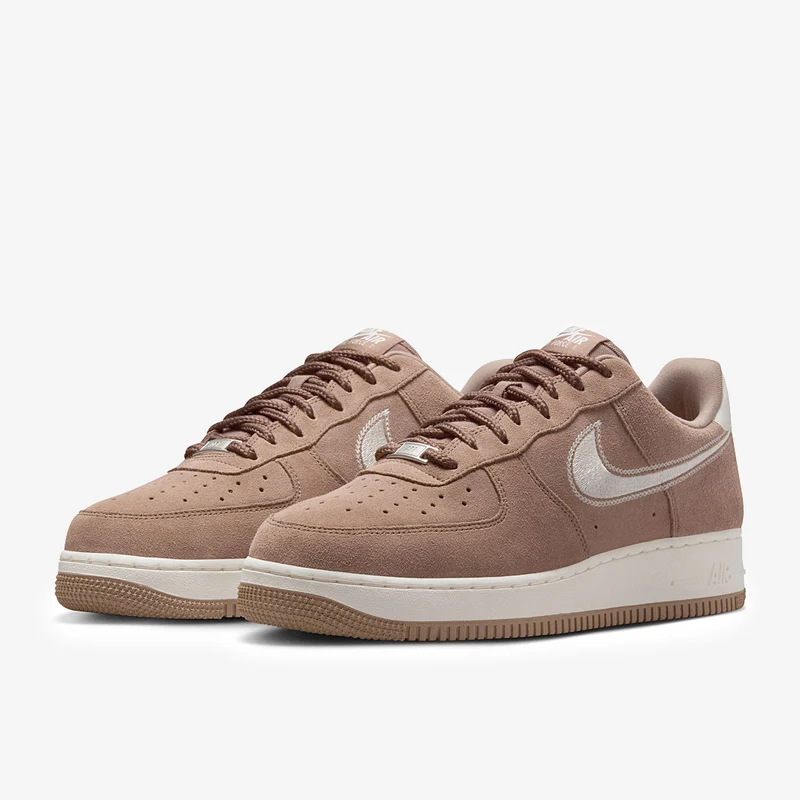Nike Sportswear Air Force 1 '07 LV8