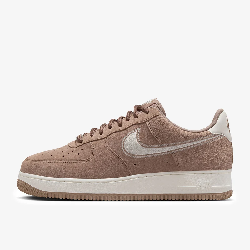 Nike Sportswear Air Force 1 '07 LV8