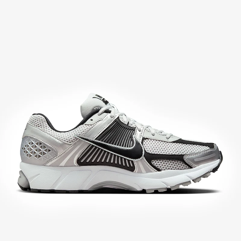 Nike Herrenschuh Zoom Vomero 5
