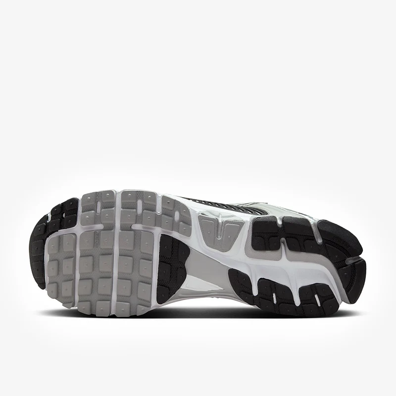 Nike Herrenschuh Zoom Vomero 5