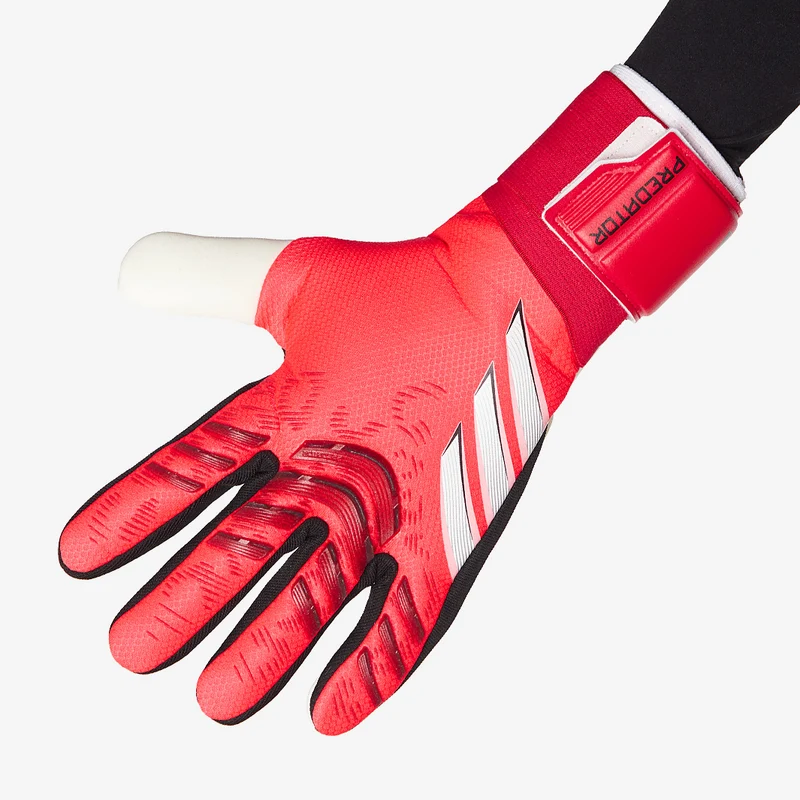 adidas Predator Competition
