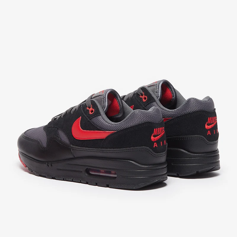 Nike Schuh (Herren) Air Max 1 Essential