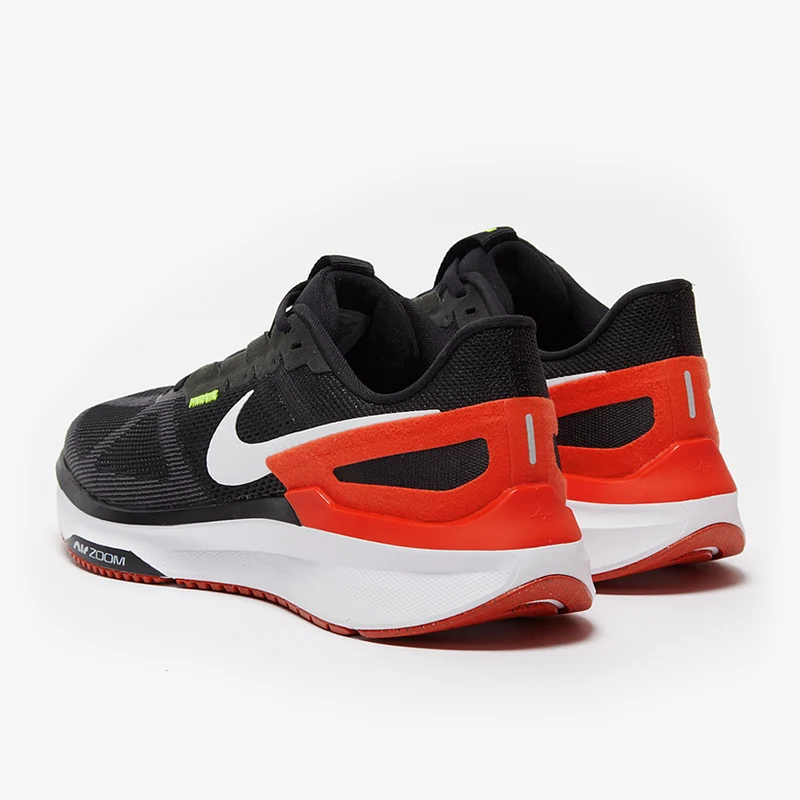 Nike Structure 25
