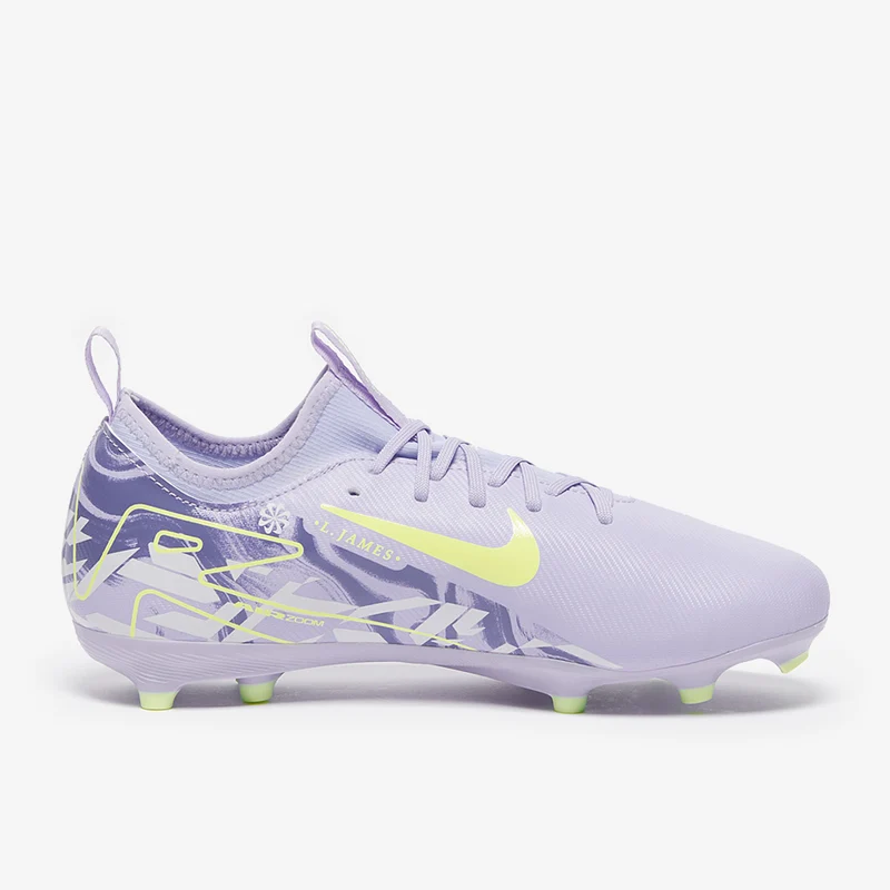 Nike MG Low Top