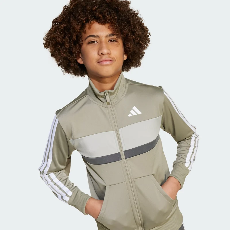 adidas Kids Seasonal Essentials Tiberio 3