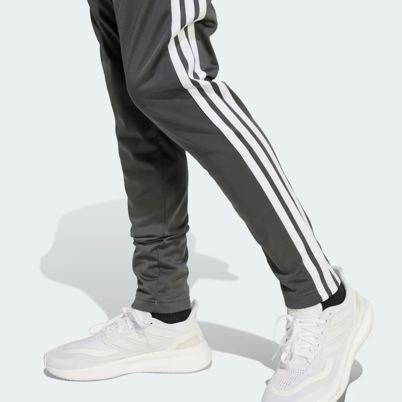 adidas Kids Seasonal Essentials Tiberio 3