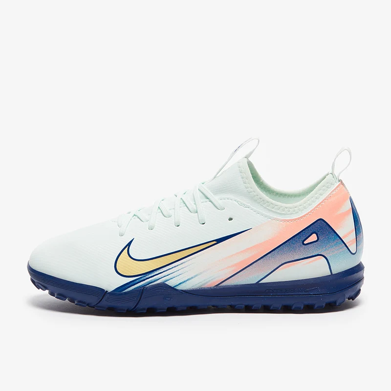 Nike TF Low-Top