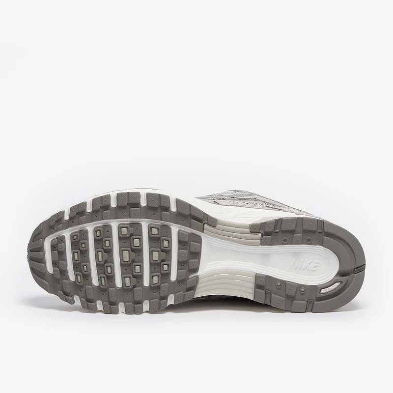 Nike Schuh P