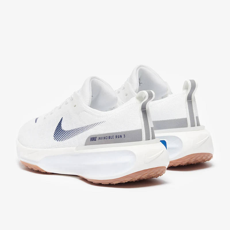 Nike Straßenlaufschuh (Damen) Invincible 3