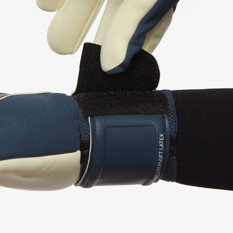 Puma Future Match Negative Cut