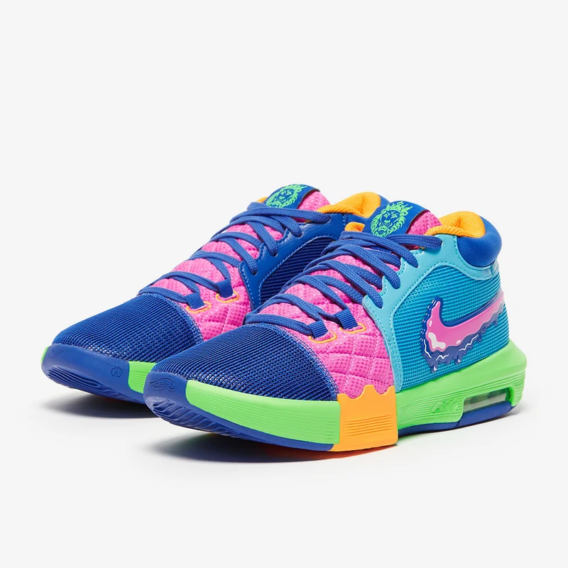 Nike LeBron Witness 8