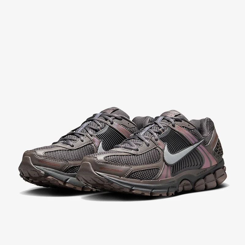 Nike Sportswear Zoom Vomero 5