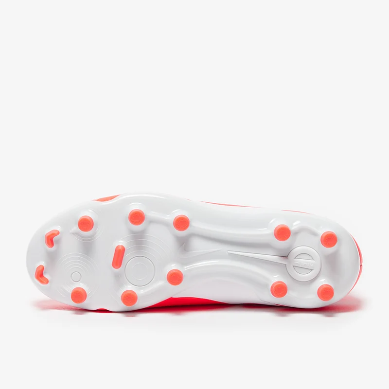 Nike Low Top Fußballschuh für verschiedene Böden für jüngere