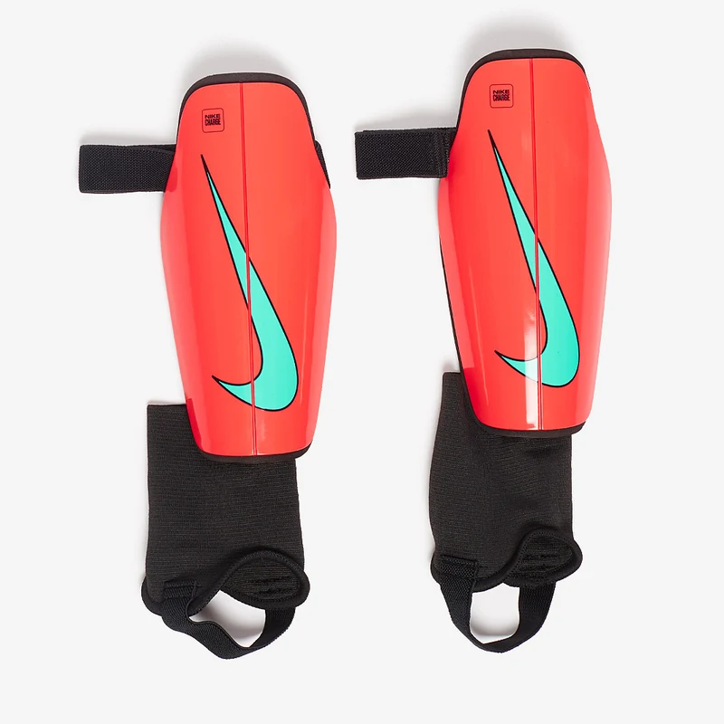 Nike Charge Schienbeinschützer