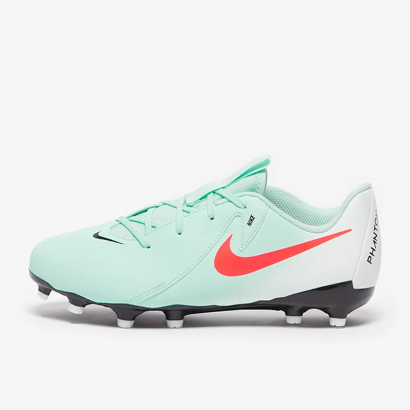 Nike MG Low
