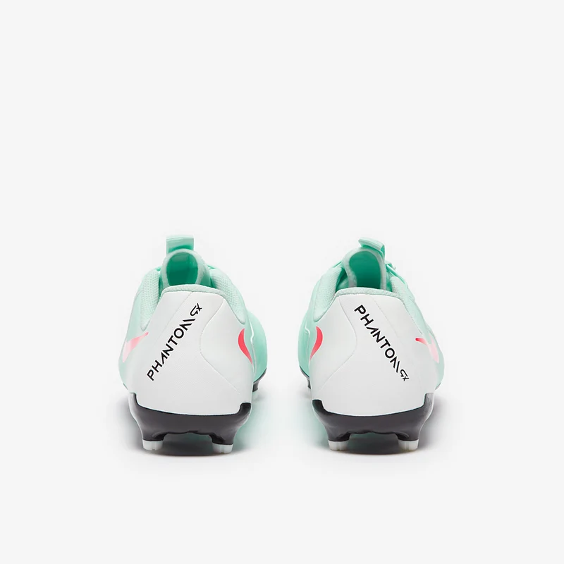 Nike MG Low