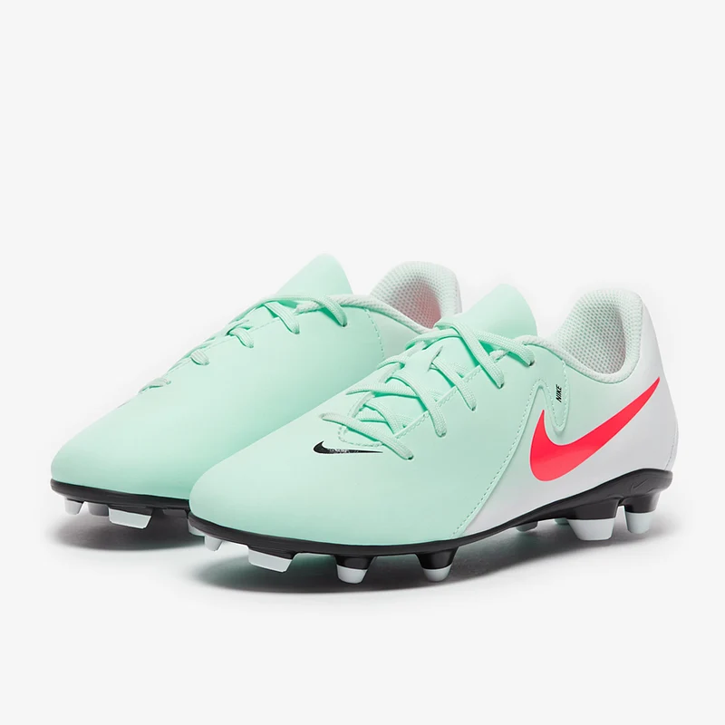 Nike MG Low