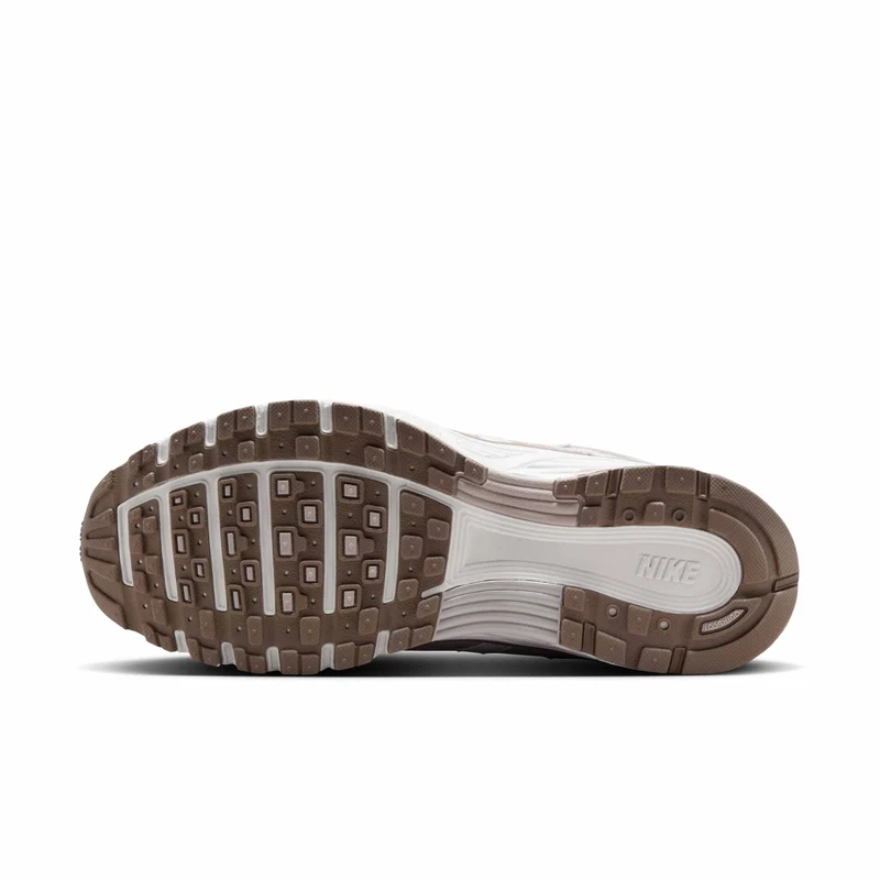 Nike Women's Shoes P