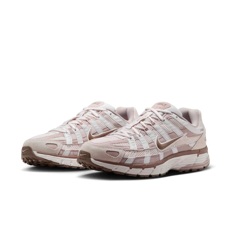 Nike Women's Shoes P