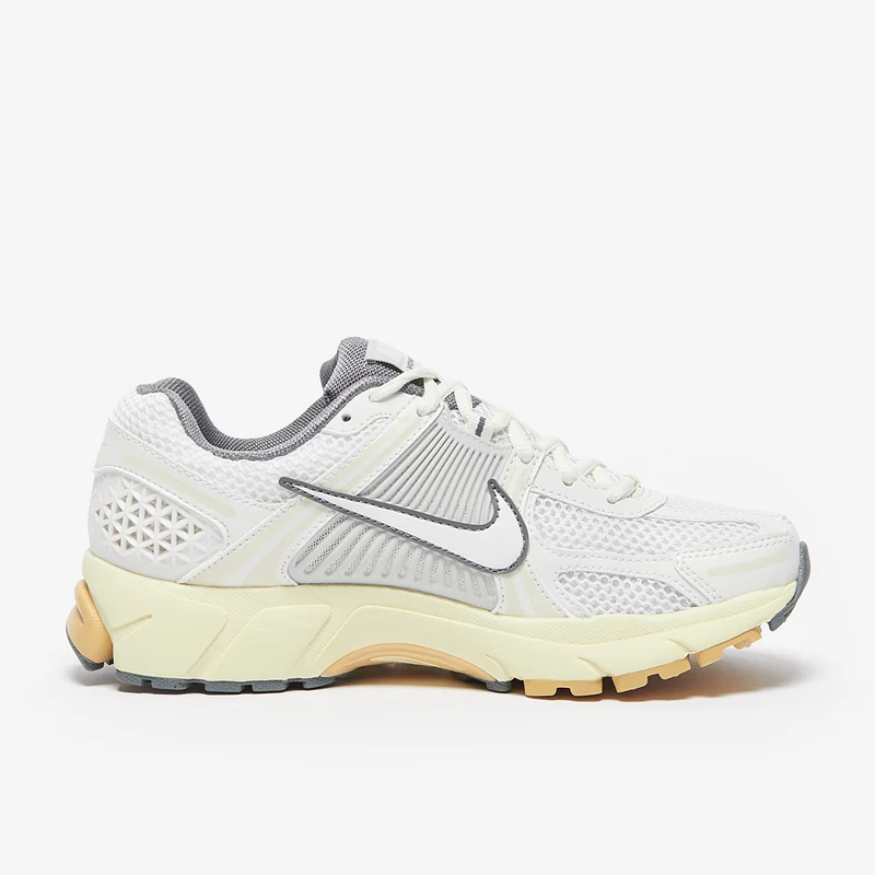 Nike Damenschuh Zoom Vomero 5