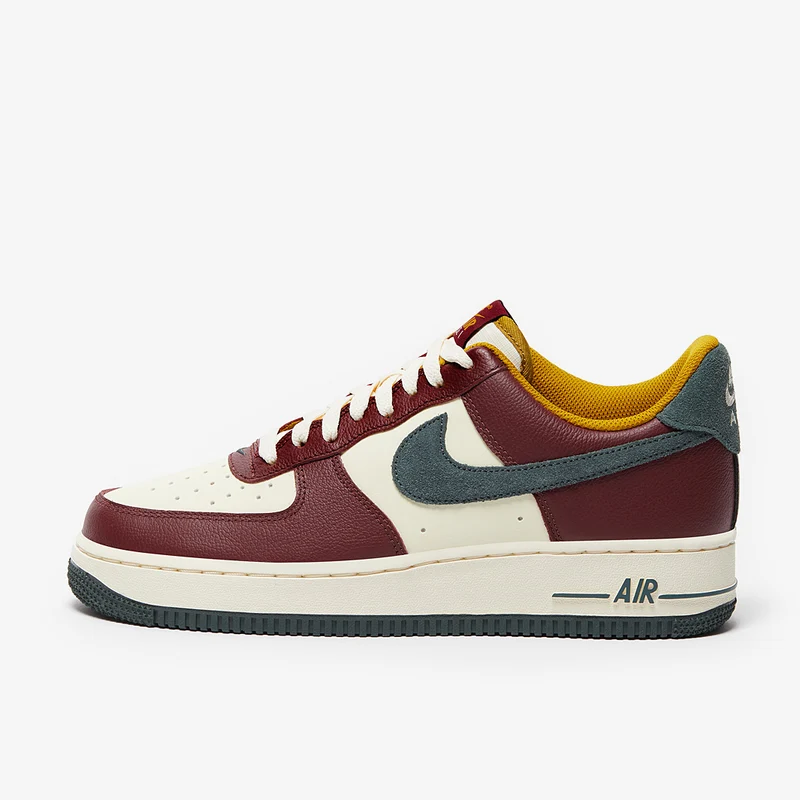 Nike Sportswear Air Force 1 '07 LV8