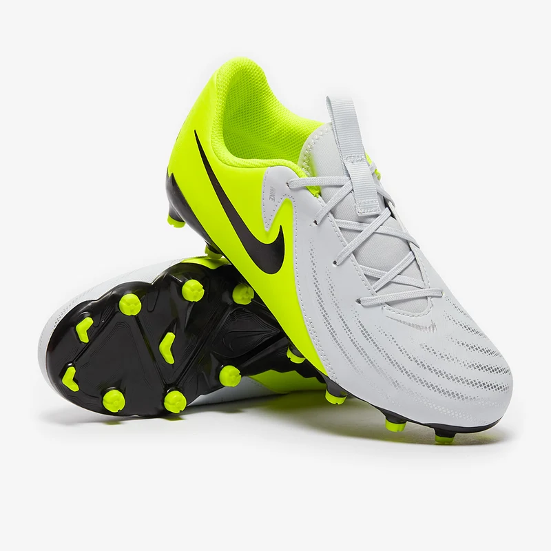 Nike MG Low