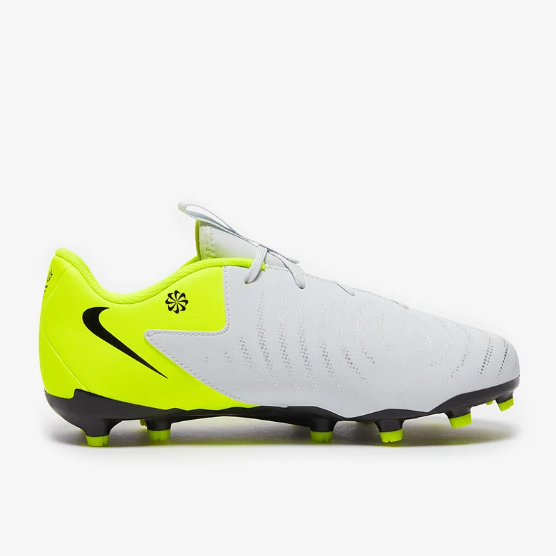Nike MG Low